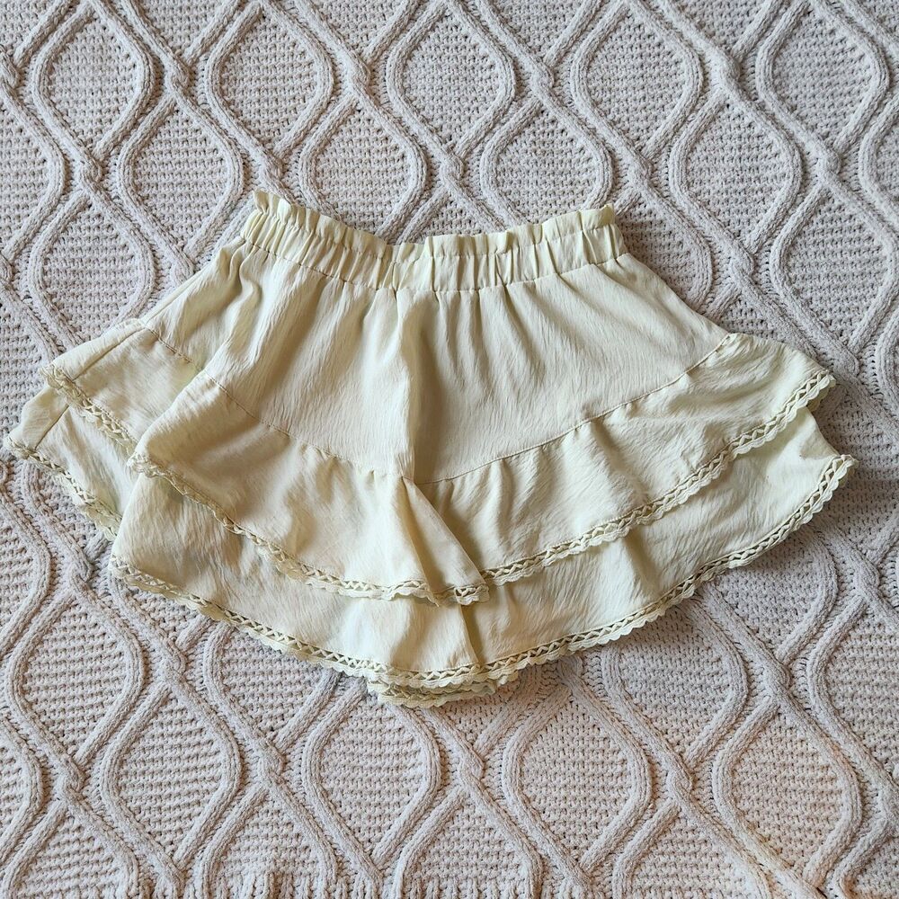Pastel Yellow Mini Ruffle Skirt/ Skort Size M